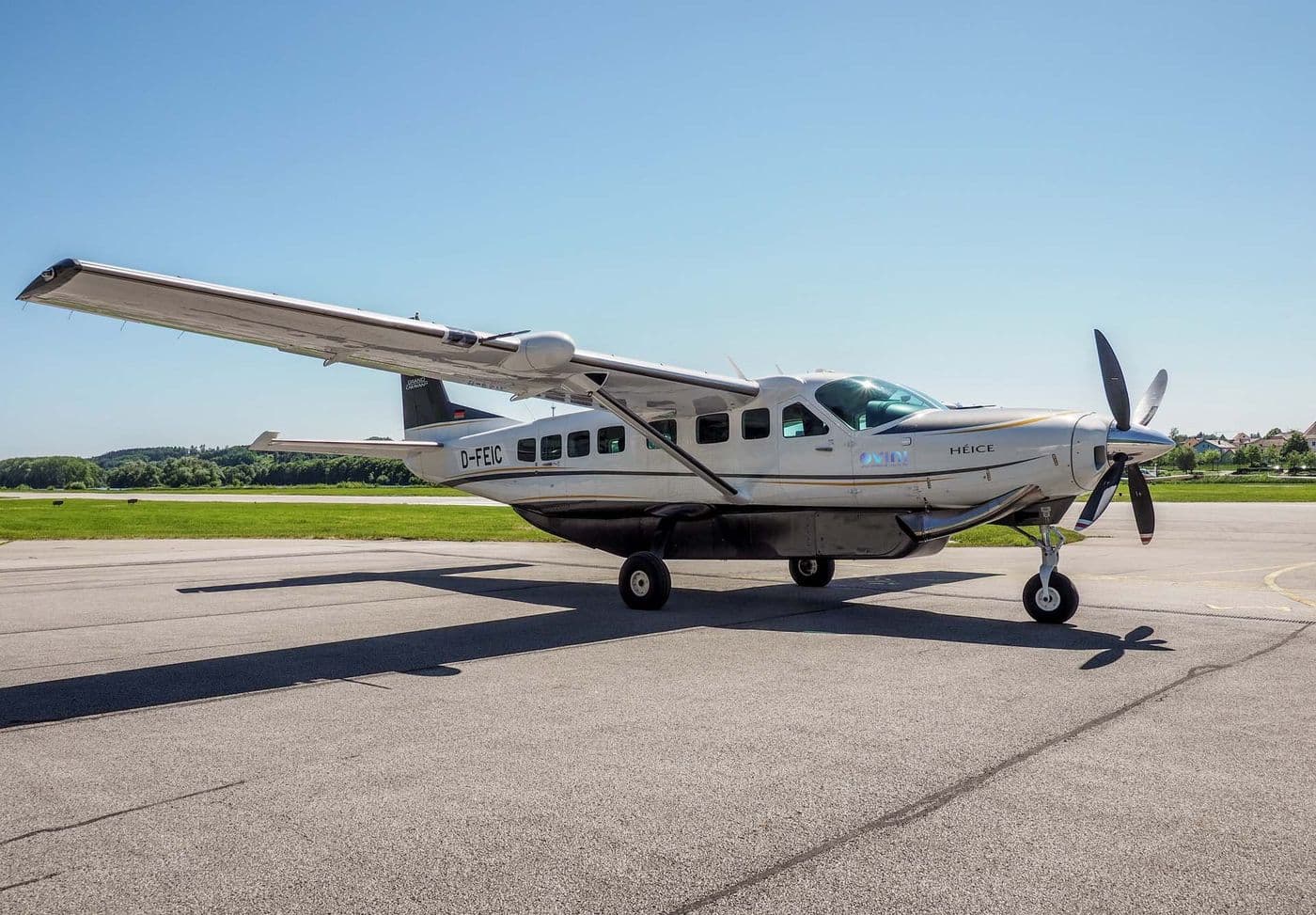 VINI Cessna 208B Grand Caravan auf der Rollbahn